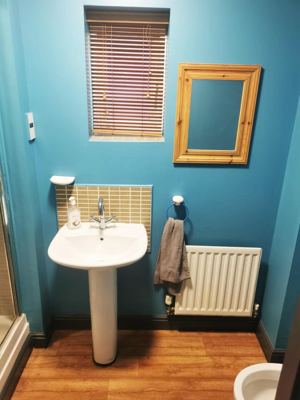 Bankwell Guest House Manchester Room photo